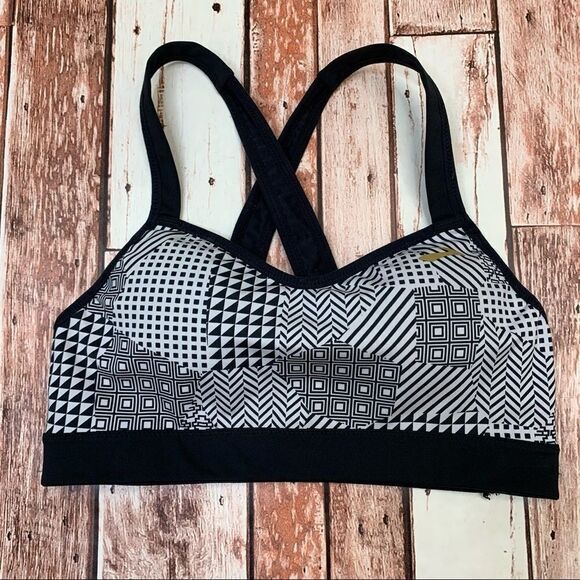 Brooks Uprise Crossback Sports Bra size Small - Picture 3 of 9